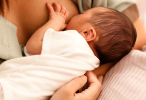 Posters doolhof Smaak Borstvoedingsproblemen door een te korte tongriem bij baby's
